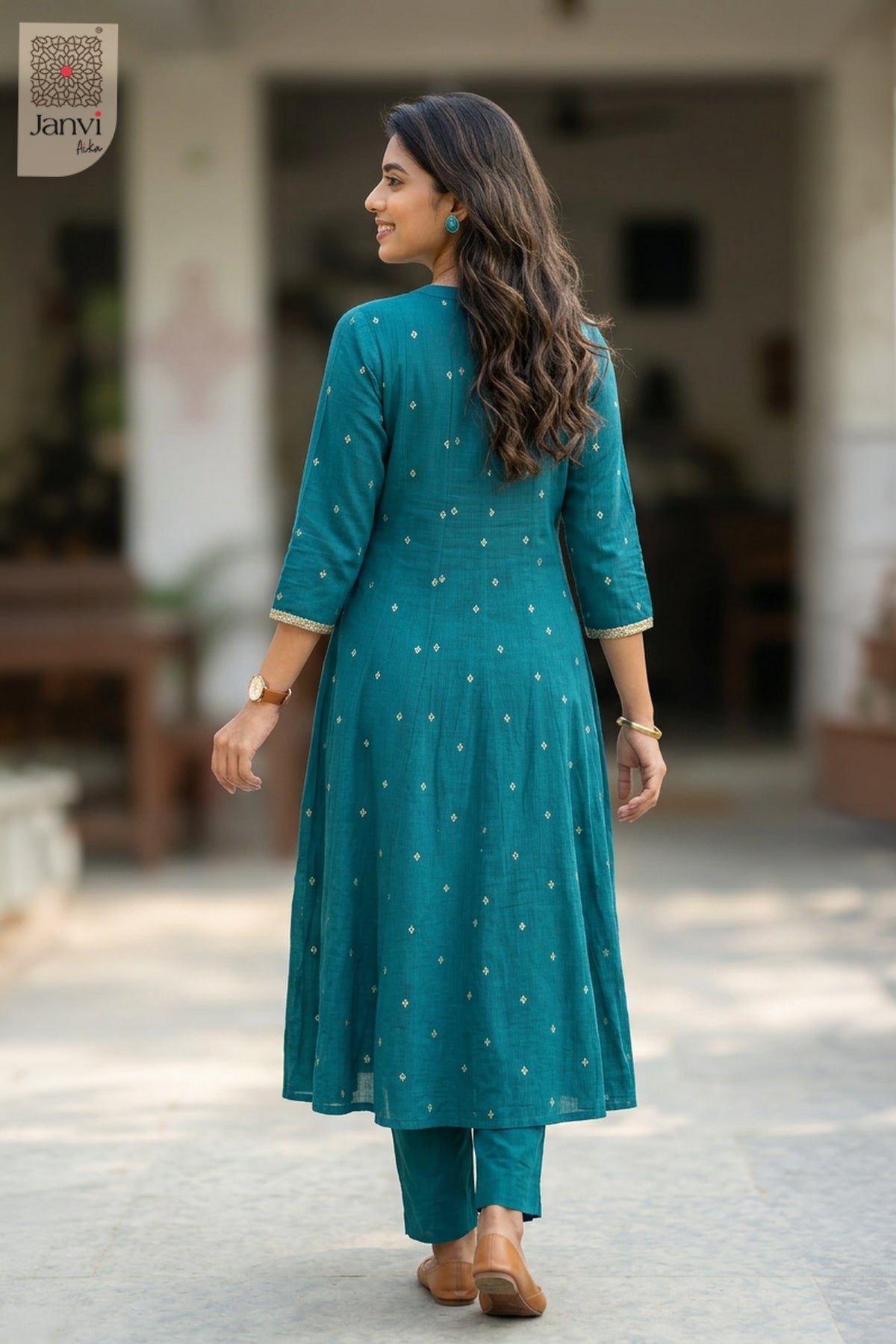 Dainty Dots Teal