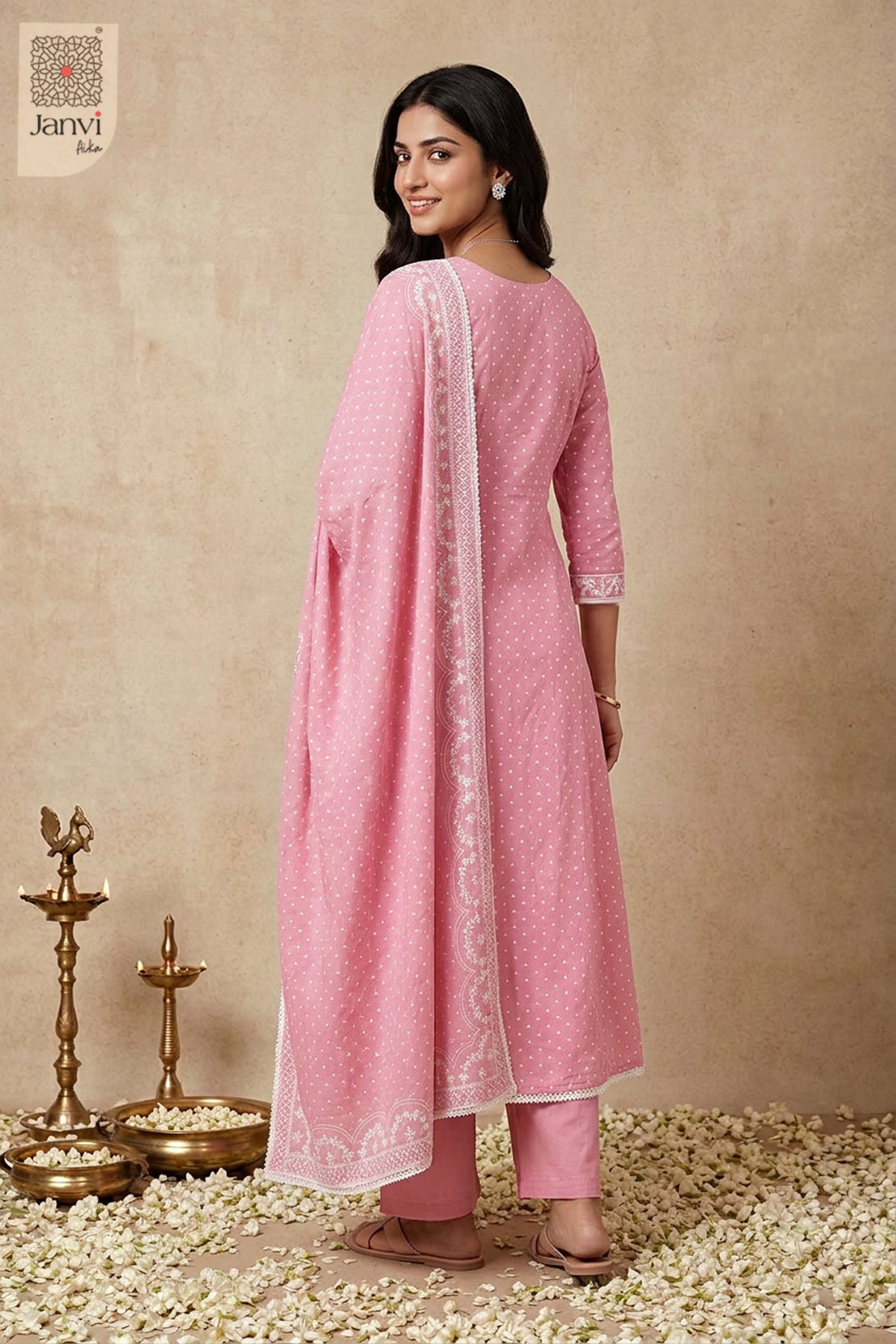 Florentine Motif Threadwork Round Neck Anarkali