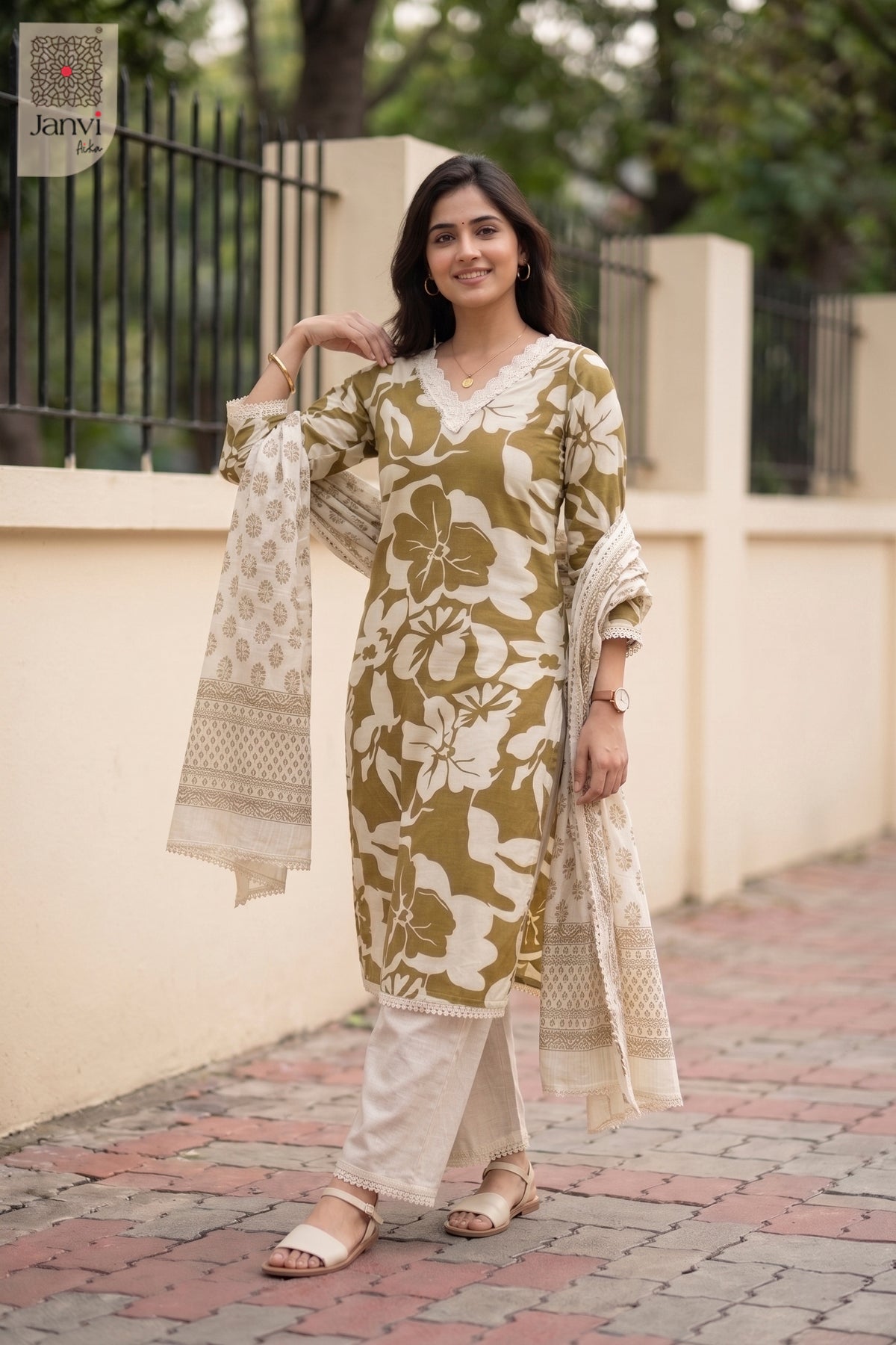 Ivory Ochre Petal Set