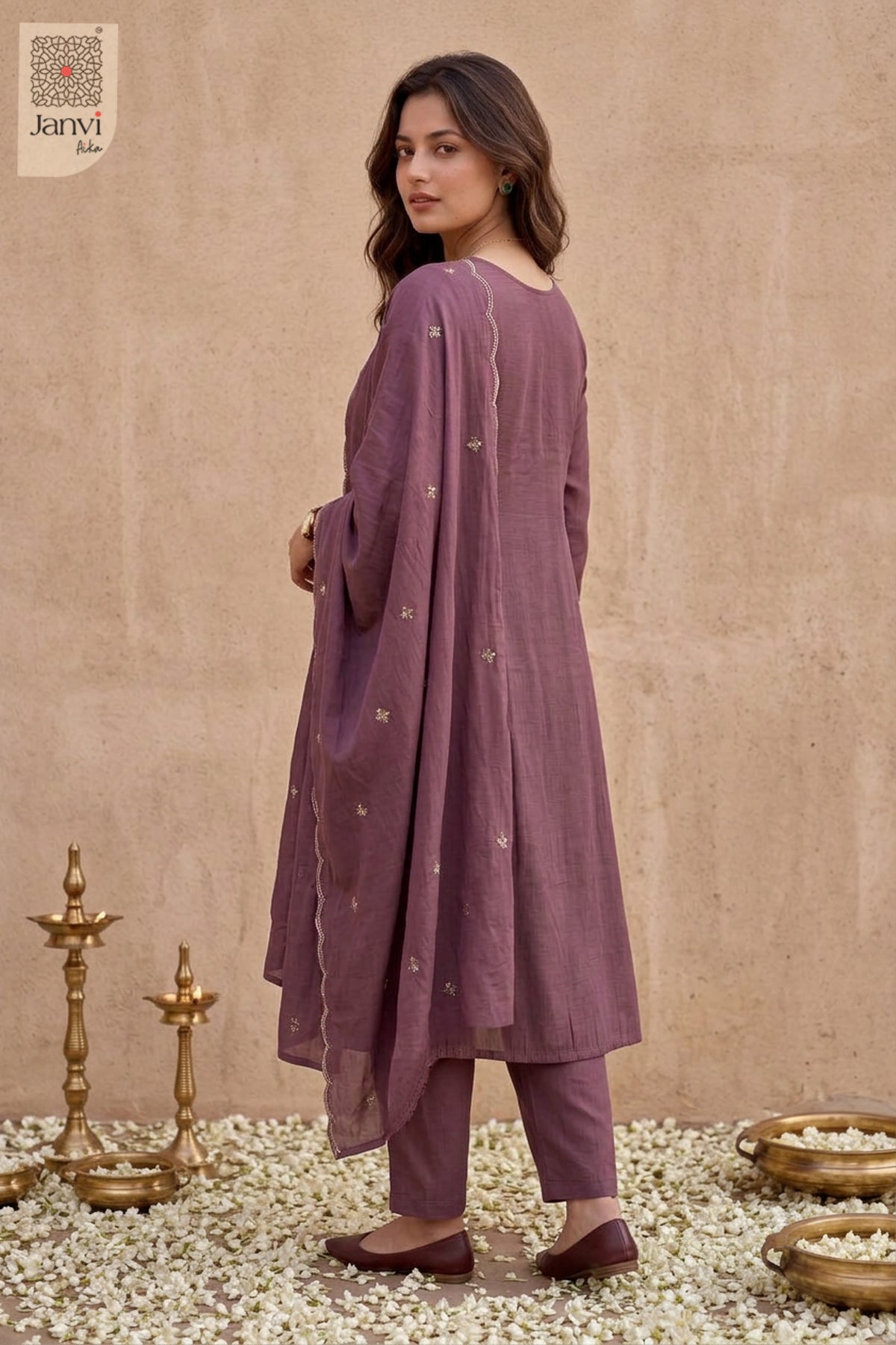 Mauve Jewel Meadow Beadwork Round Neck