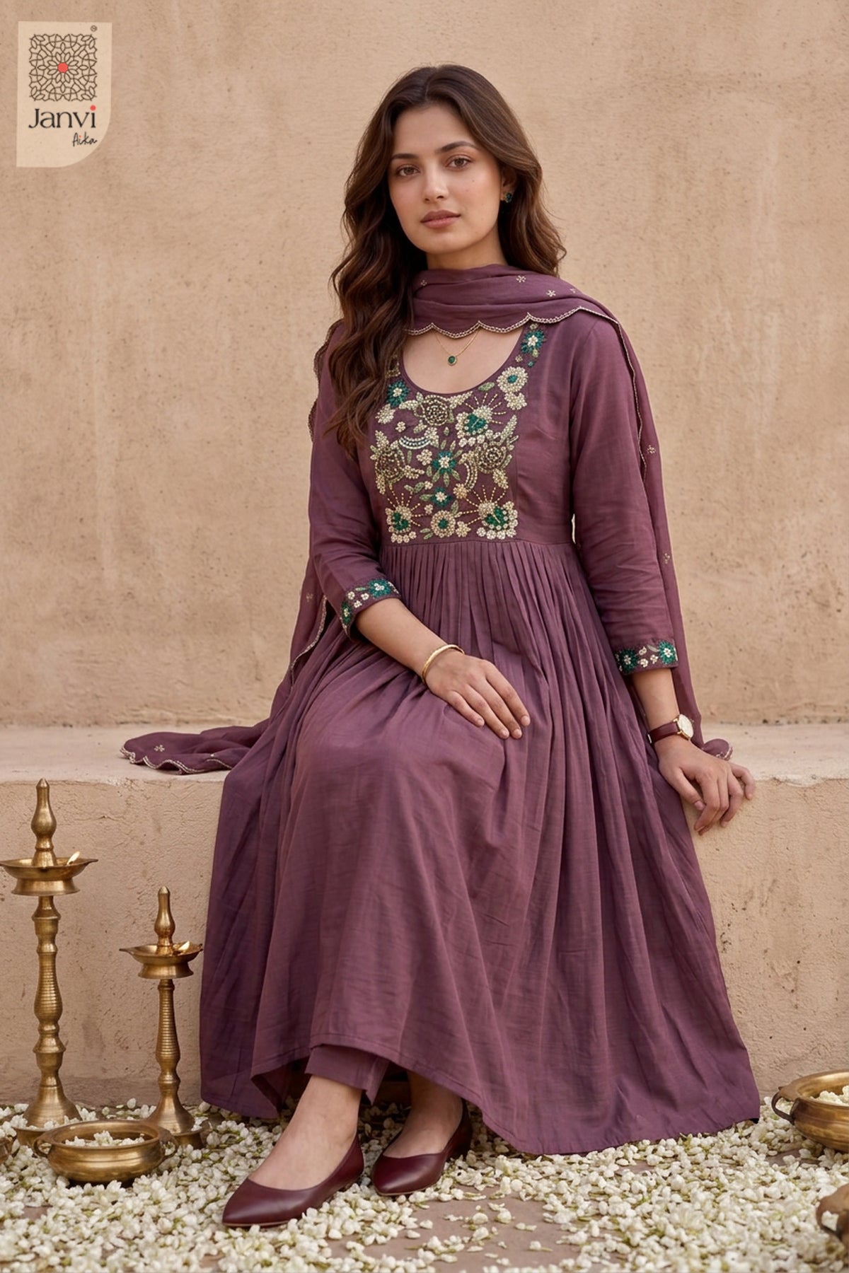 Mauve Jewel Meadow Beadwork Round Neck