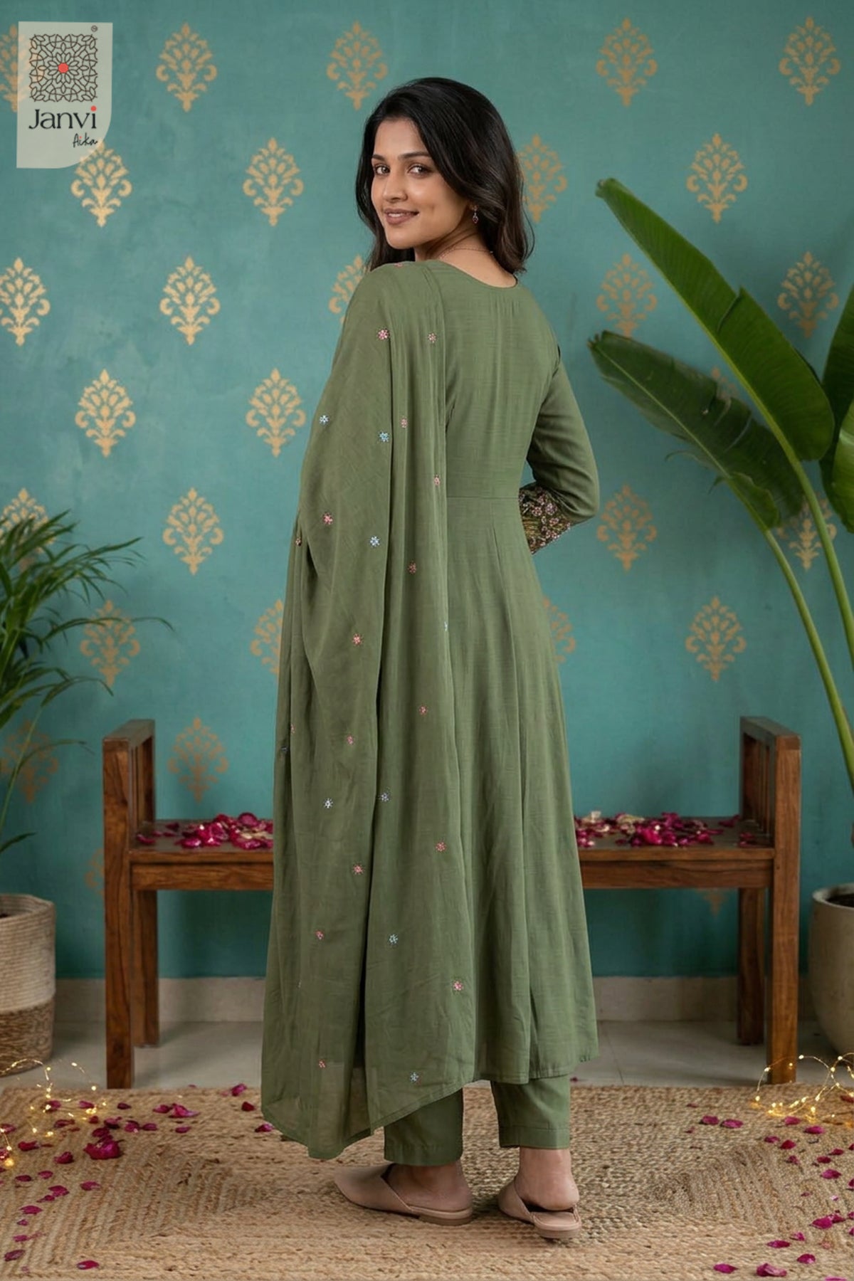 Sage Folkflora Embroidered Round Neck