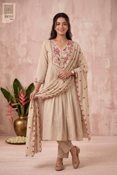 Vanilla Ivory Rosette Reverie Anarkali