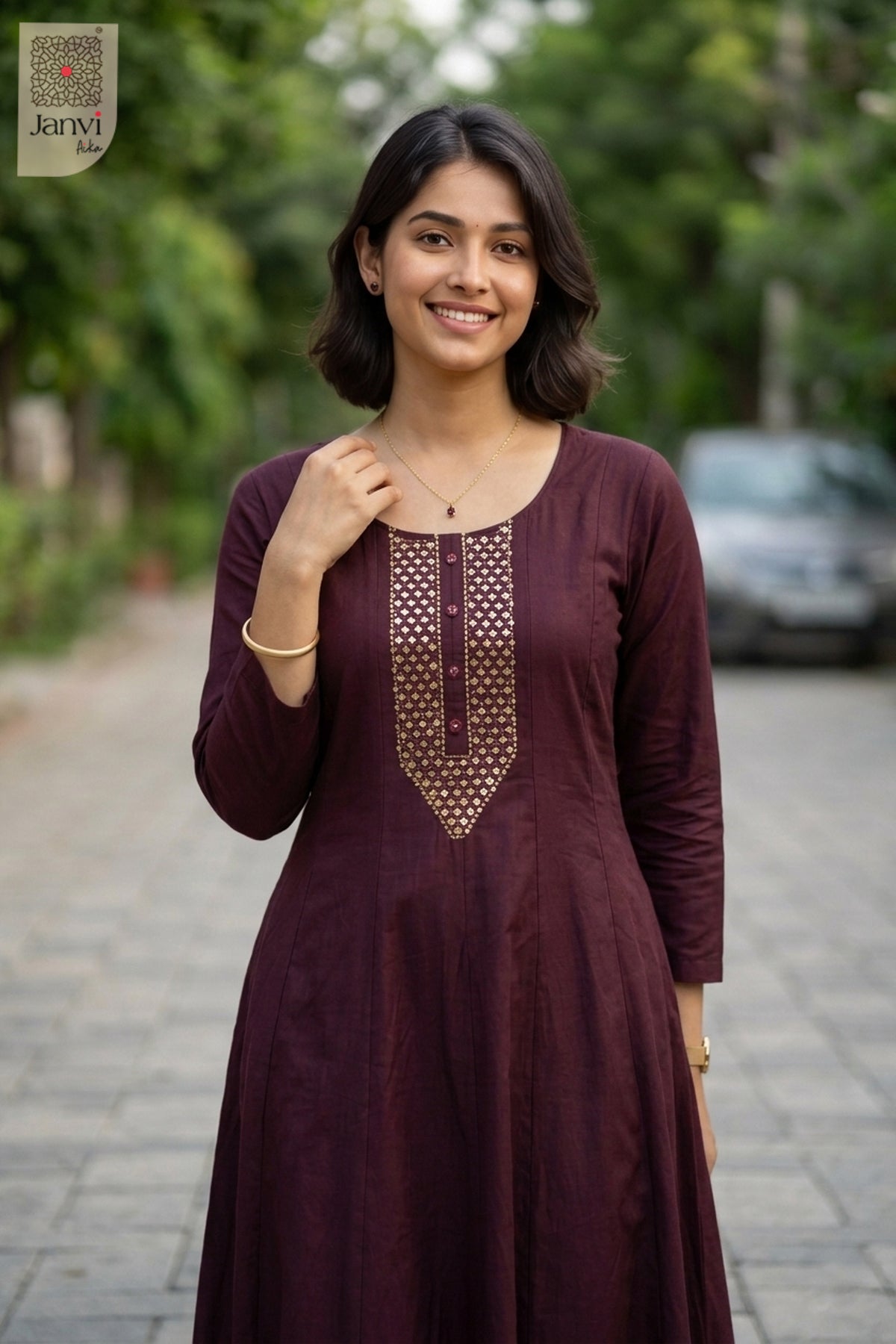 Wine Elegance Top