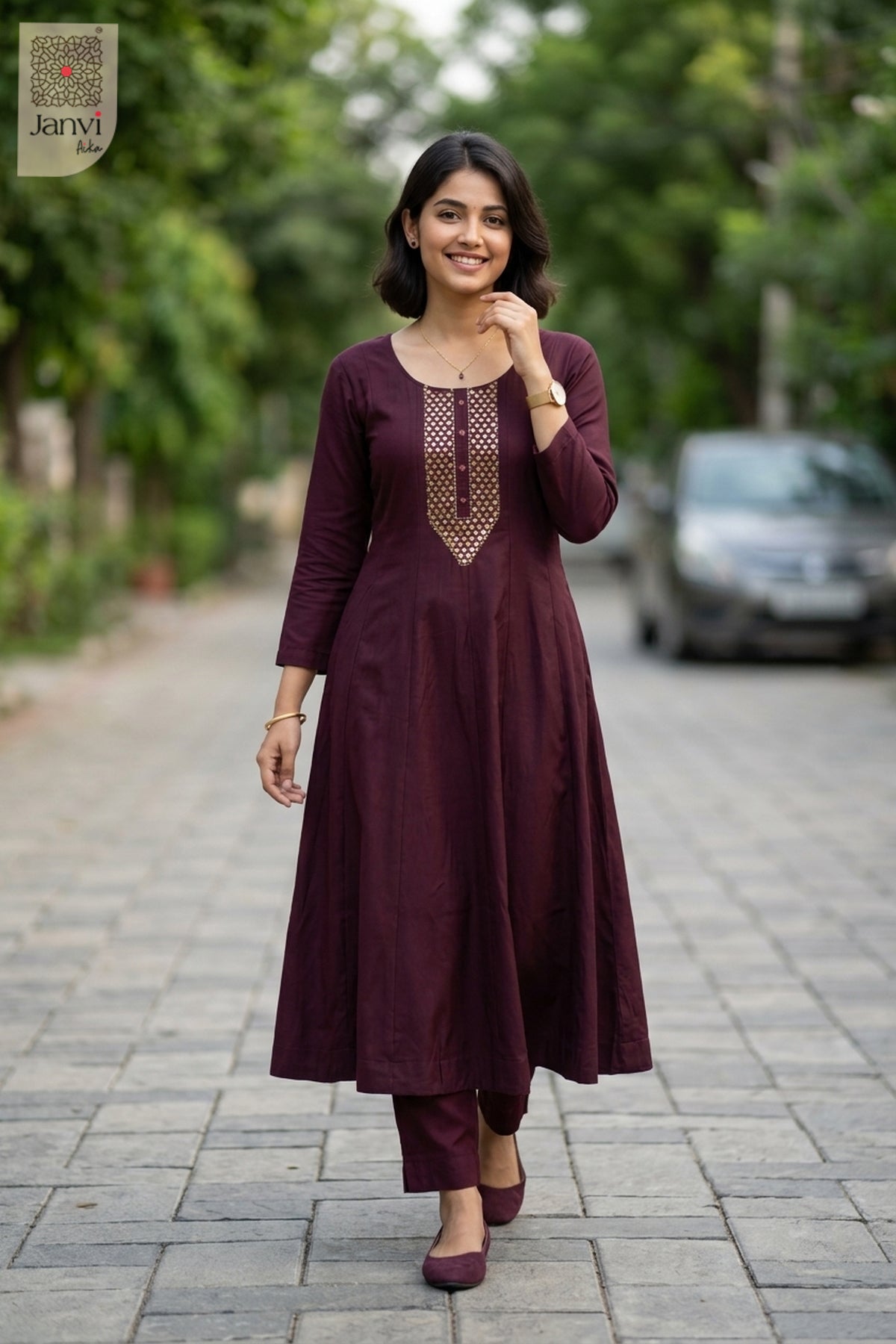 Wine Elegance Top
