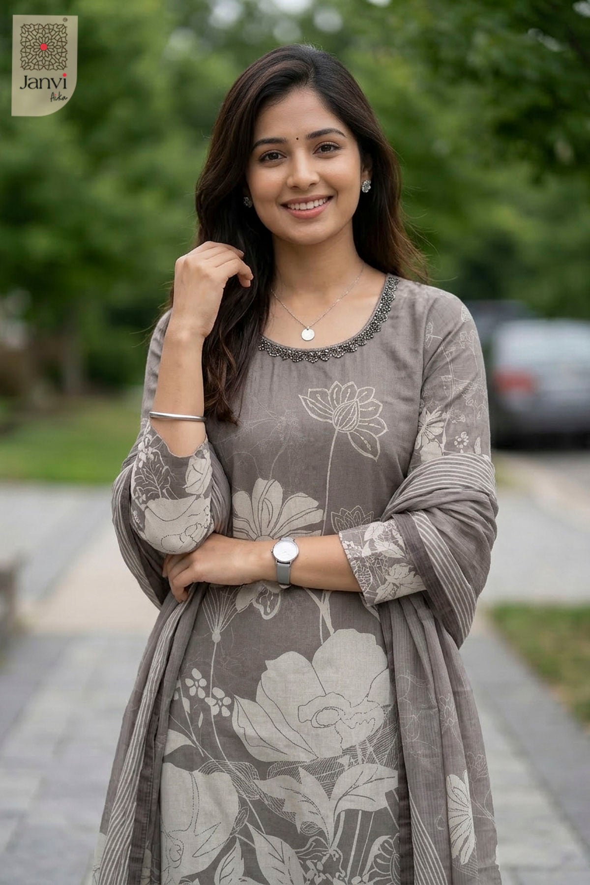 Blossom Taupe Chic Set