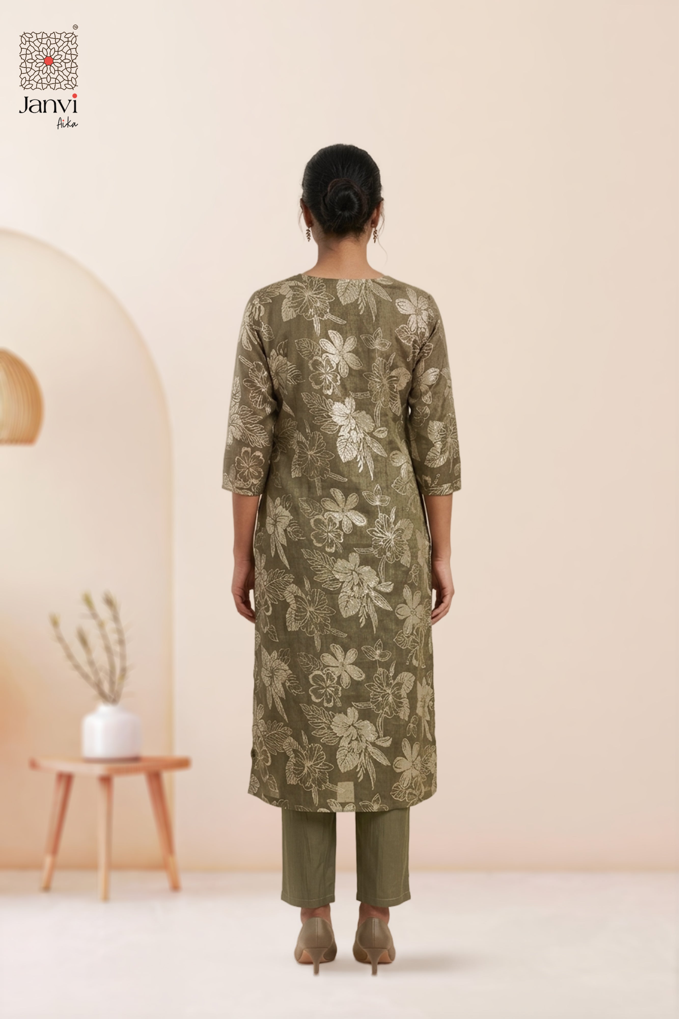 Bronze Botanic Grace