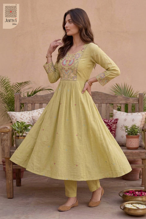 Chartreuse Gardenframe Embroidered Round Neck