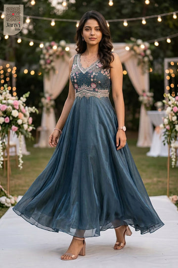 Waist-up front view of Elara Floral Mist presenting style for online clothes shopping websites.