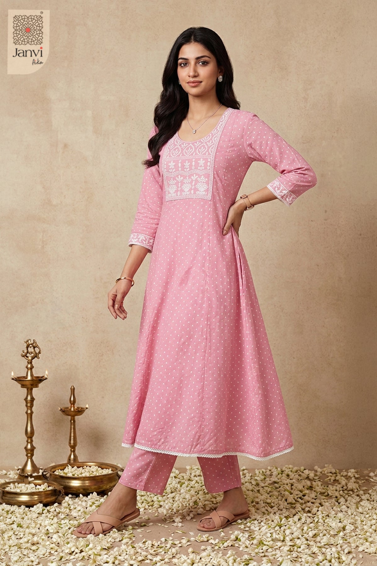 Florentine Motif Threadwork Round Neck Anarkali