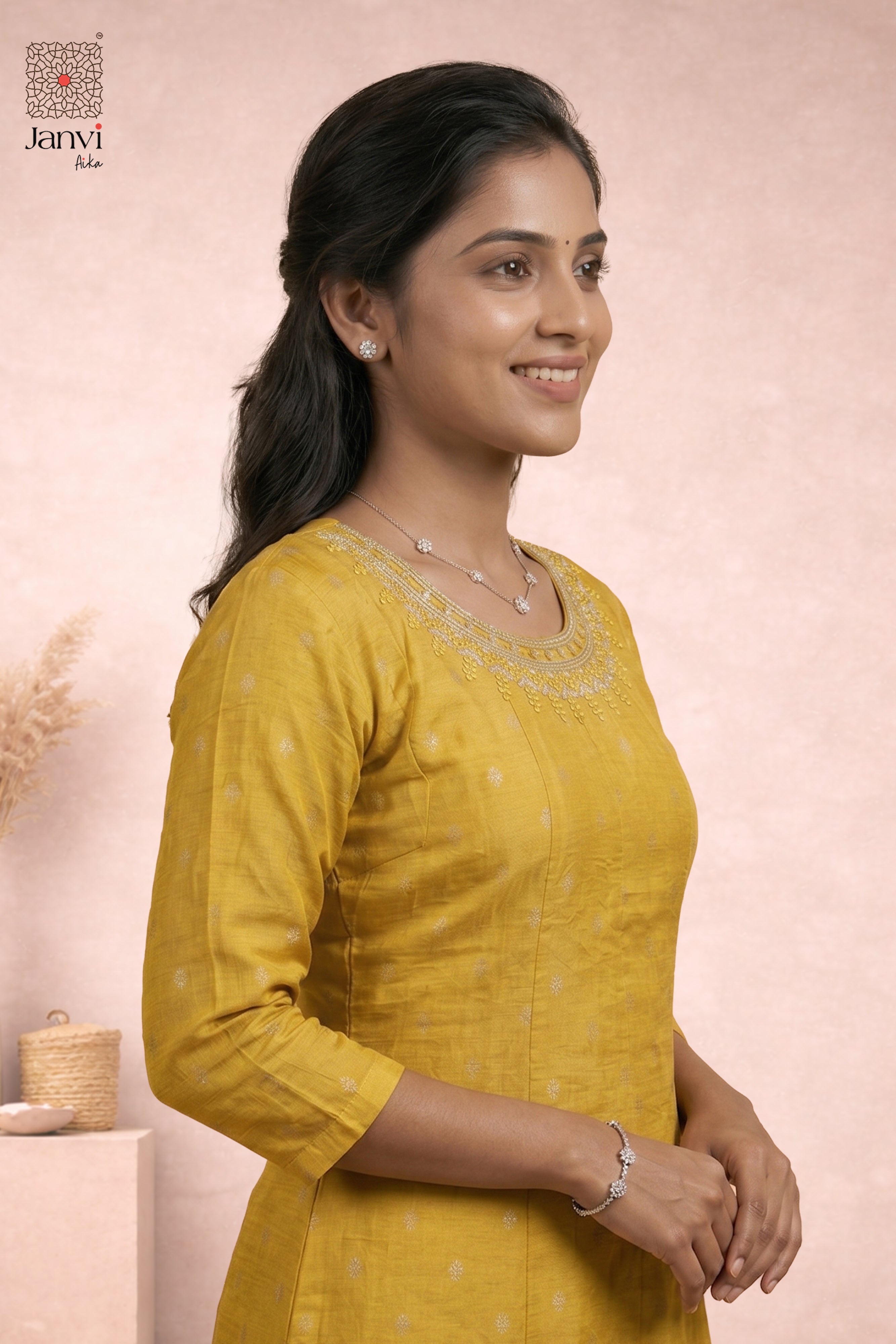 Honey Bloom Top