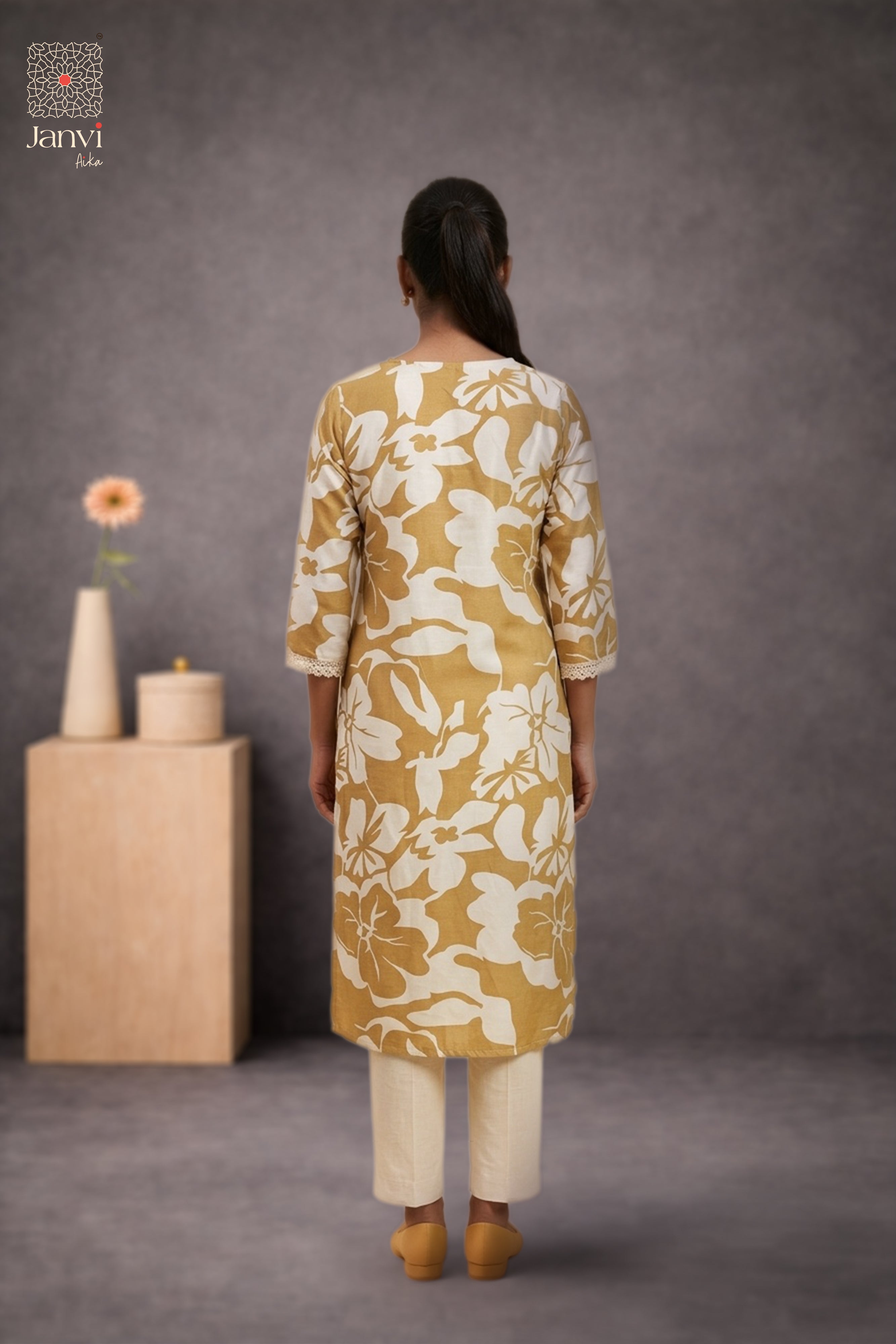 Ivory Ochre Petal Set