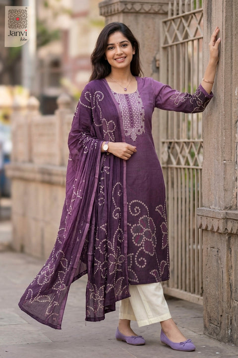 Mauve Bandhani Elegance