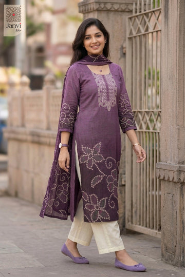 Waist-up front view of Mauve Bandhani presenting style for indian party wear dress for ladies.