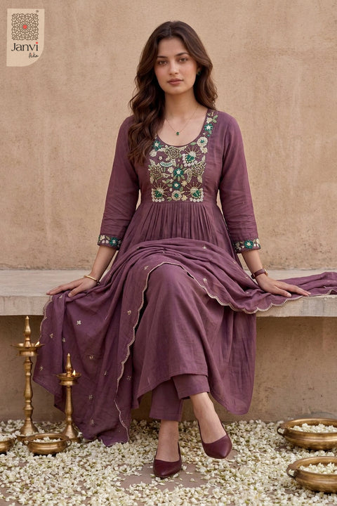 Mauve Jewel Meadow Beadwork Round Neck