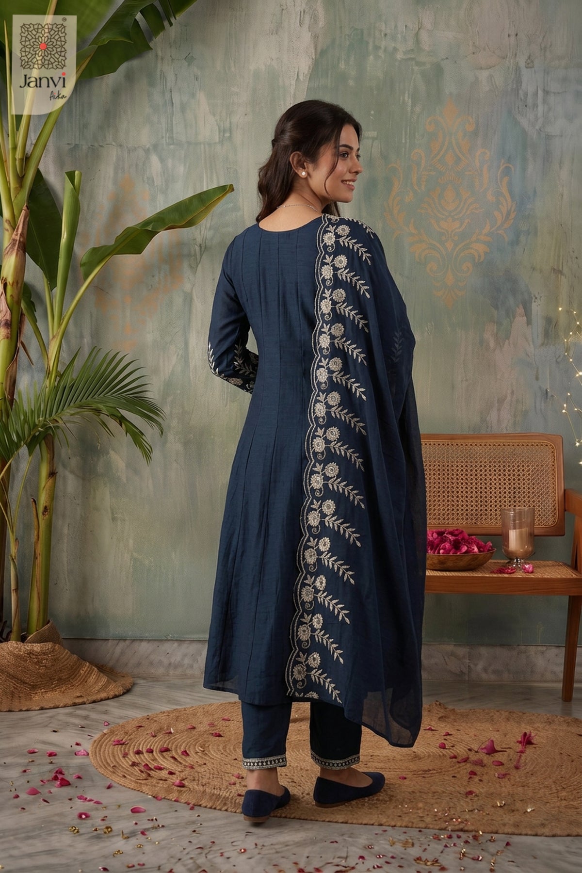 Midnight Lagoon Scallop Lace Round Neck Panelled Flare Kurti