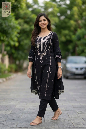 Waist-up front view of Onyx Elegance presenting style for women's fashion online shopping.