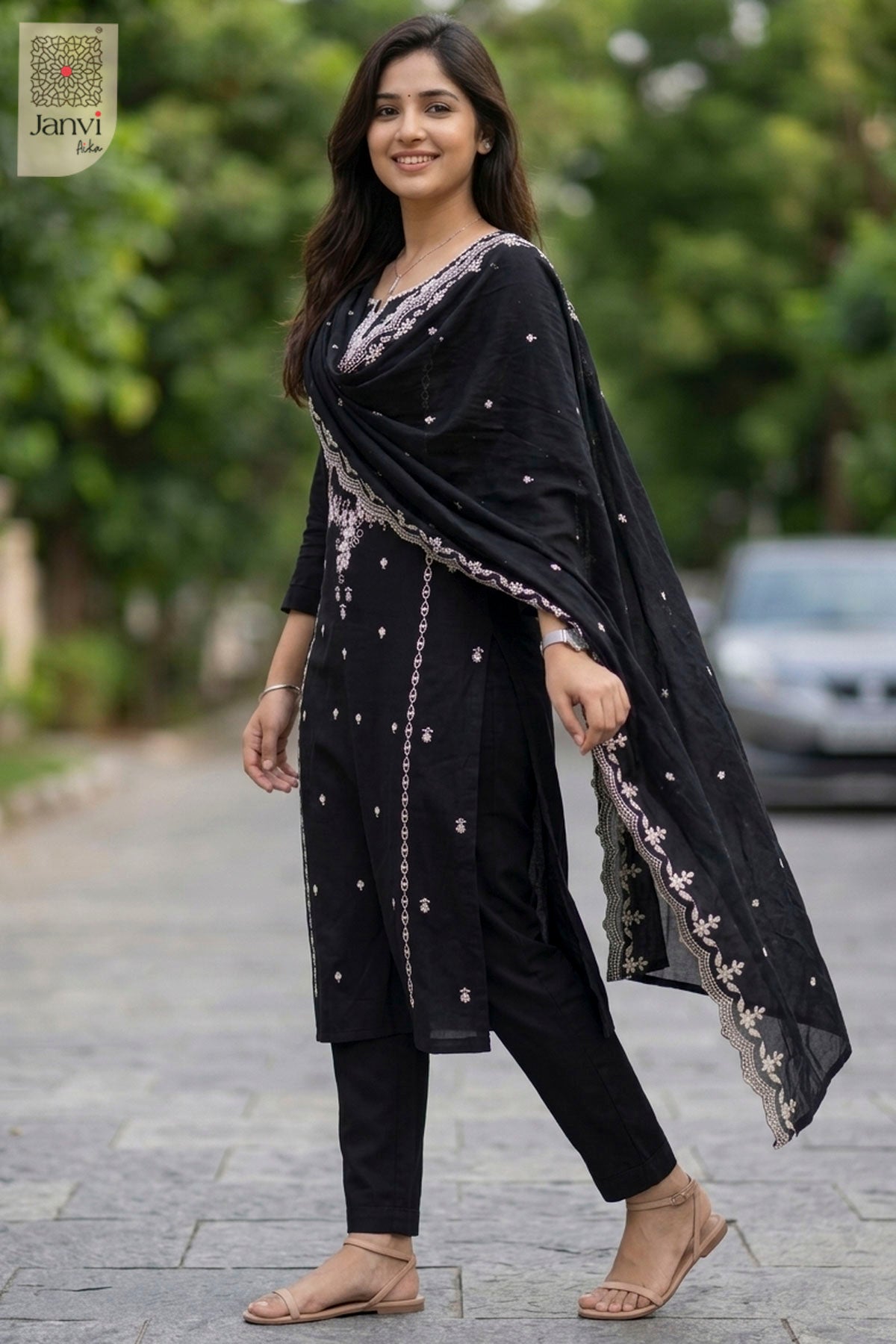 Onyx Elegance