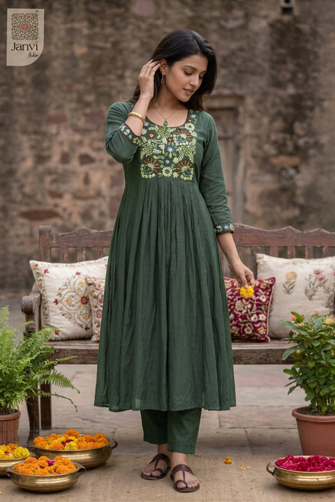 Slate Jewel Meadow Beadwork Round Neck