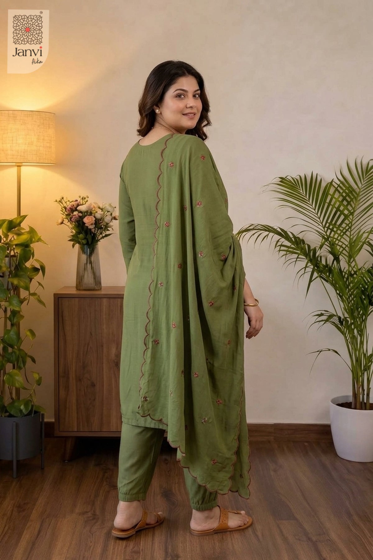 Springfield Floral Neckline Kurta Set