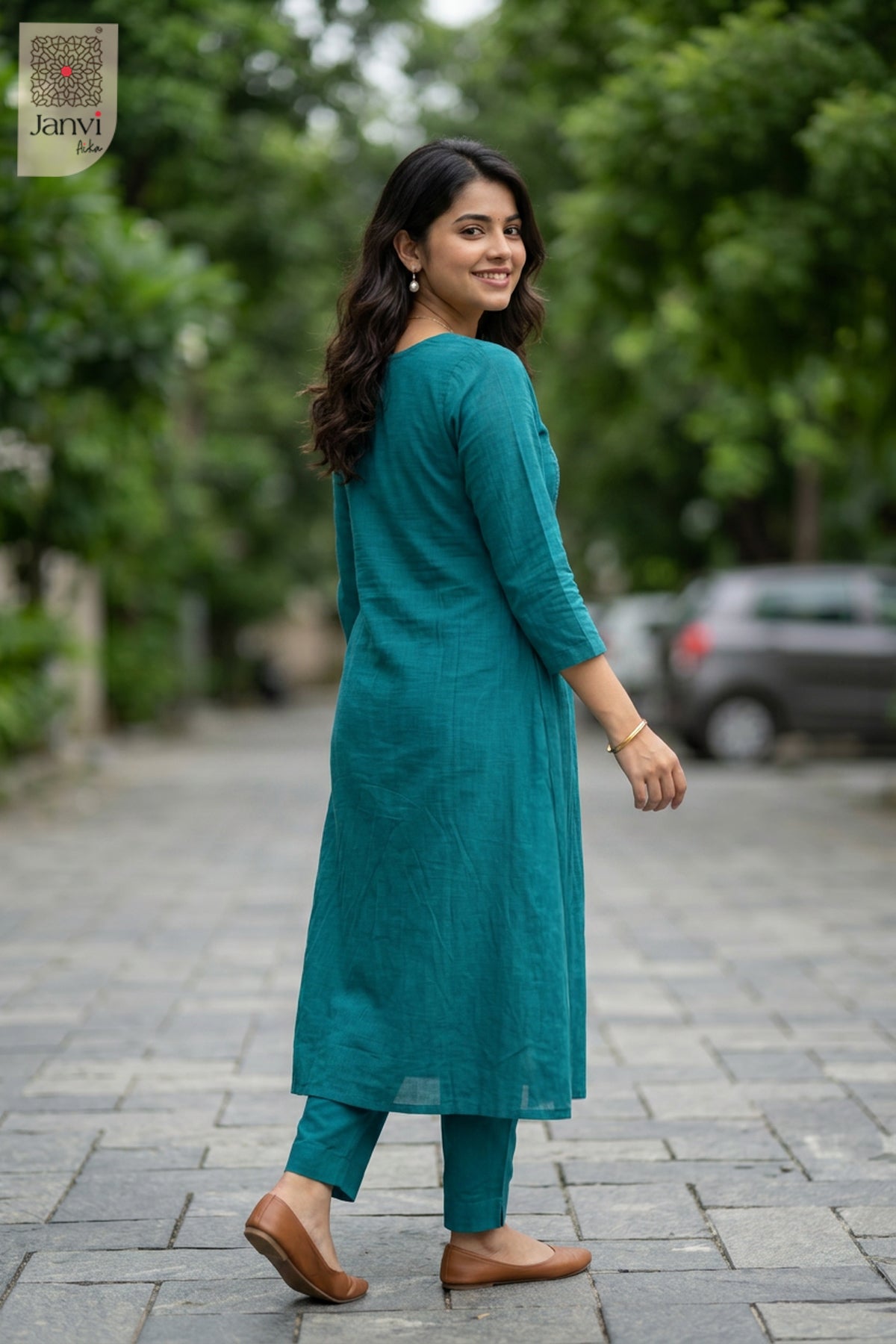 Teal Zaria Top