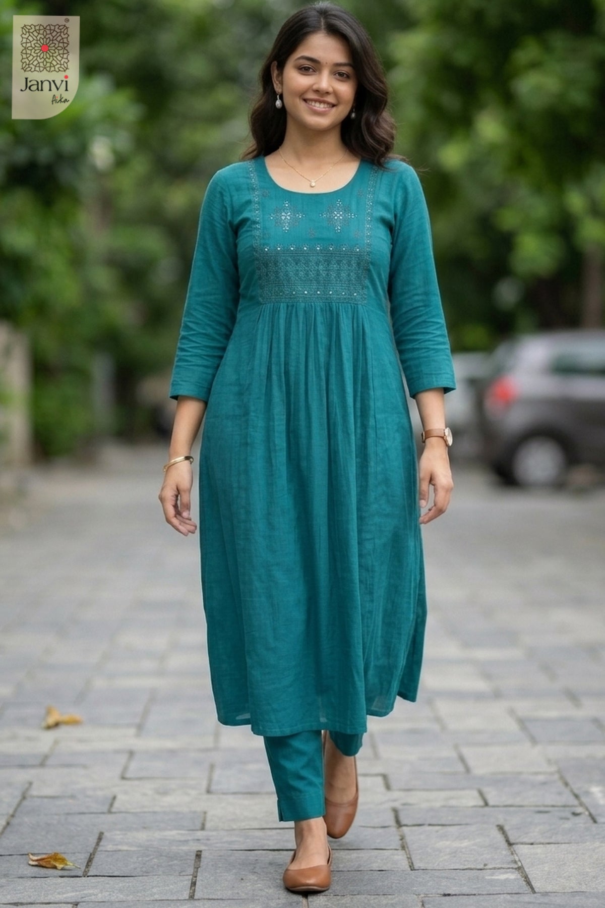 Teal Zaria Top
