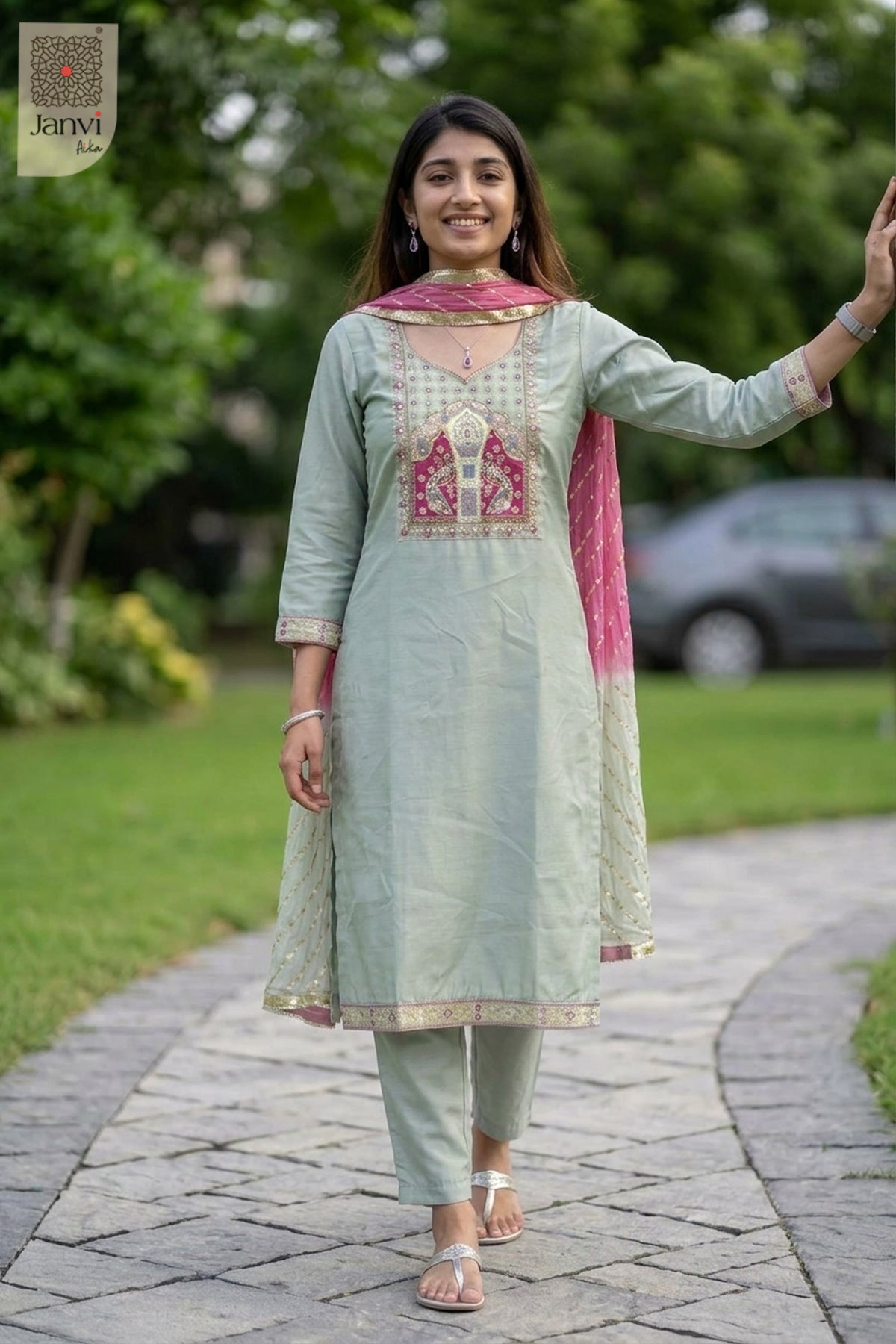 Grey Maharani Festive Set